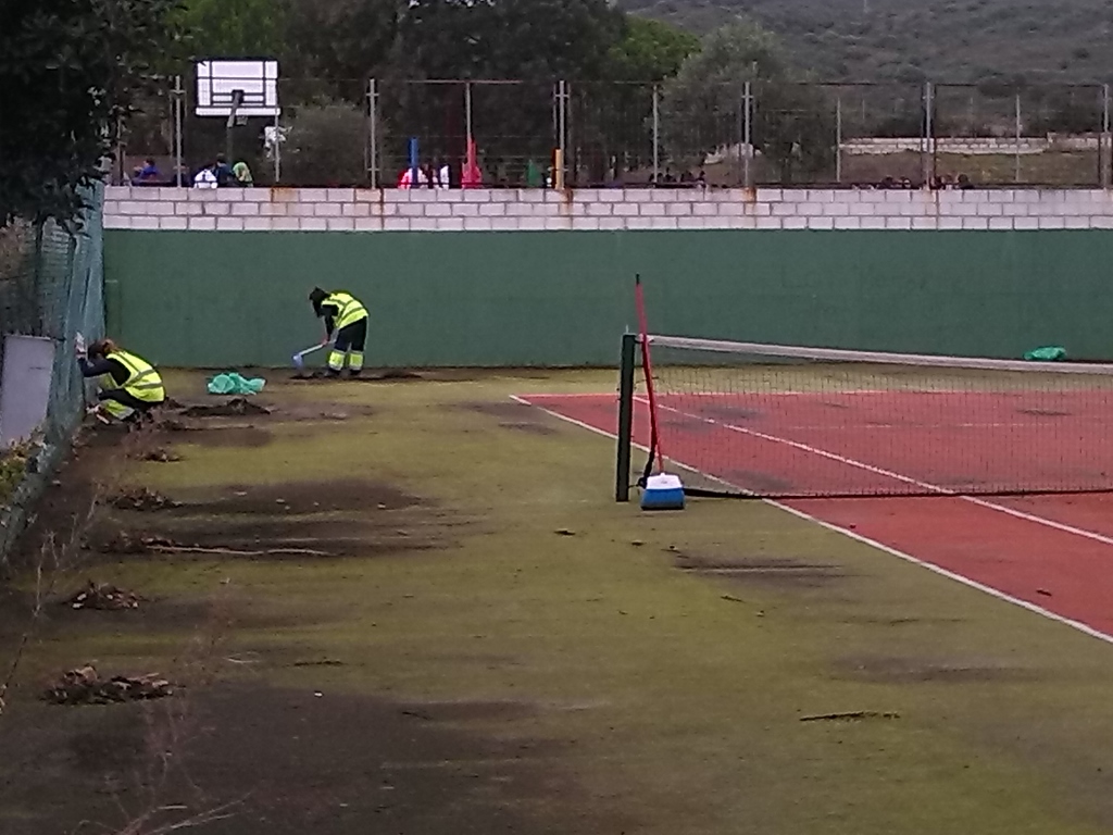 Gil Informa De Las Mejoras Que Se Realizan En Las Instalaciones