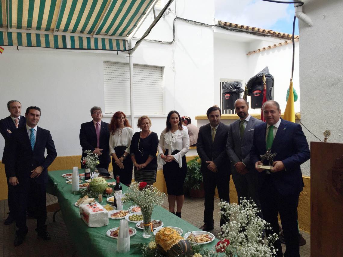 AYTO LB W guardia civil Pilar 5