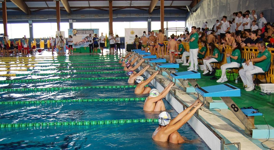 El III Trofeo de Natación Villa de Los Barrios se celebra mañana