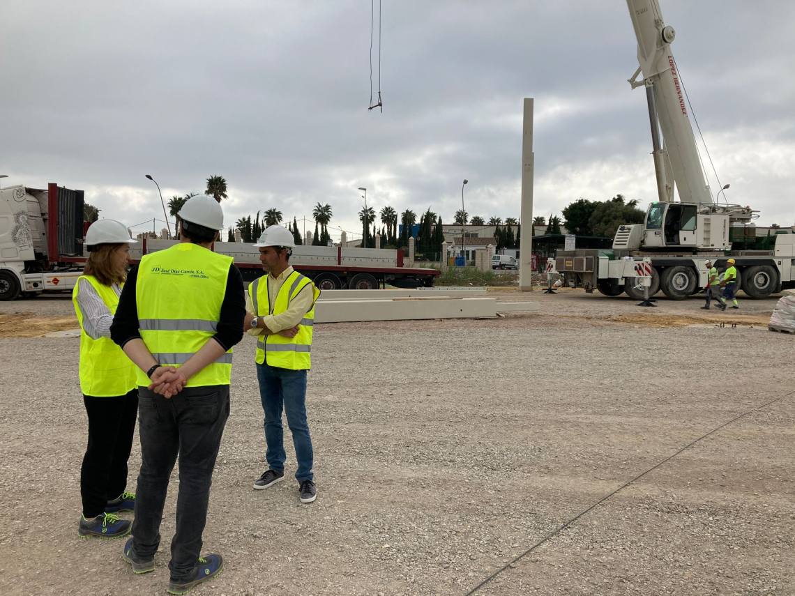preferir Abandonar Conmoción García visita las obras de construcción del nuevo Bricomart en Palmones |  Blog de Comunicación